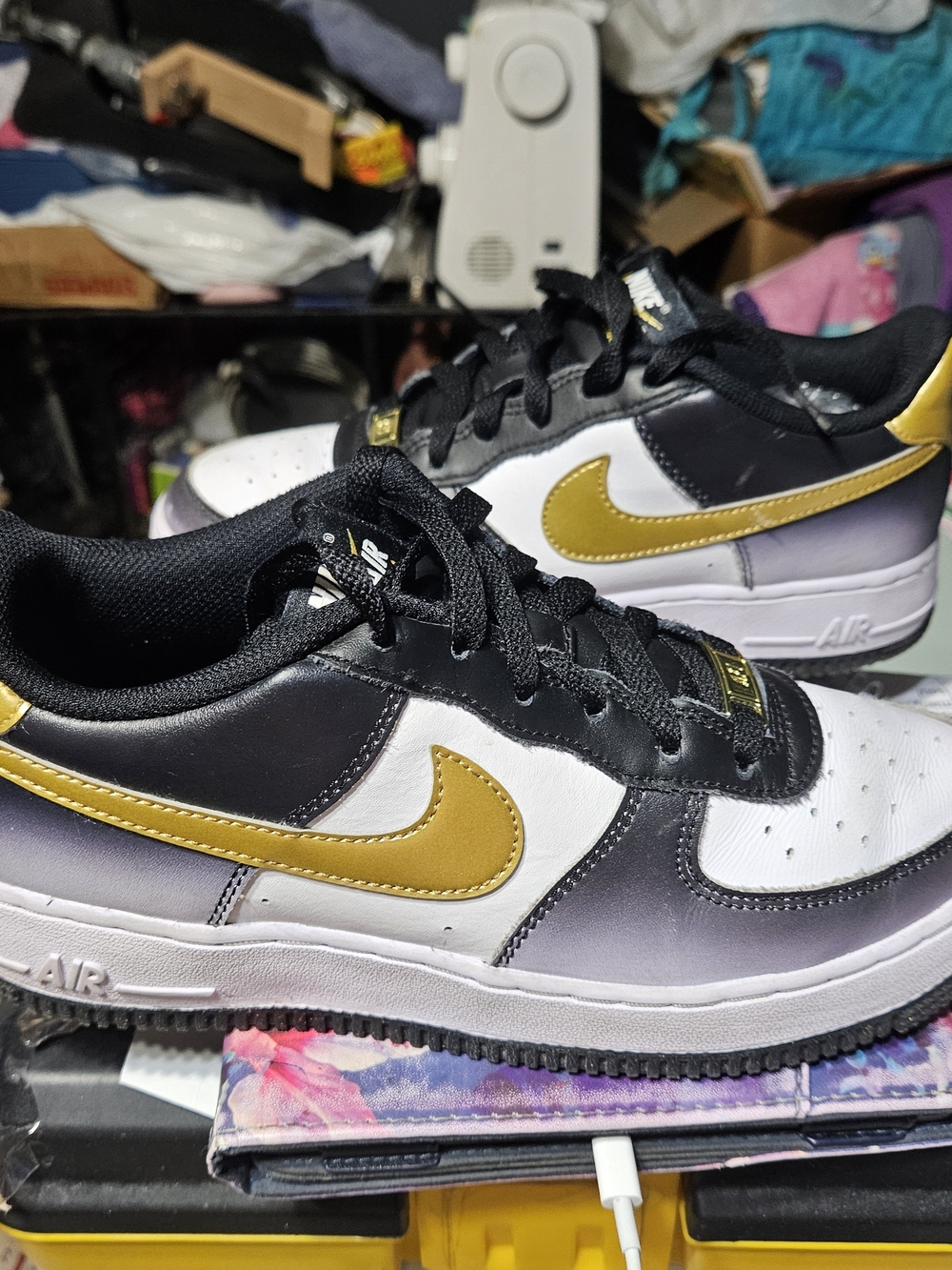 Nike Air Force 1 Low - Black, White & Gold Swoosh